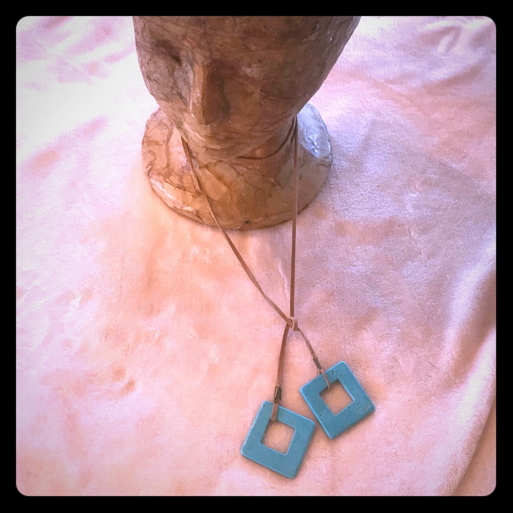 Jewelry / choker